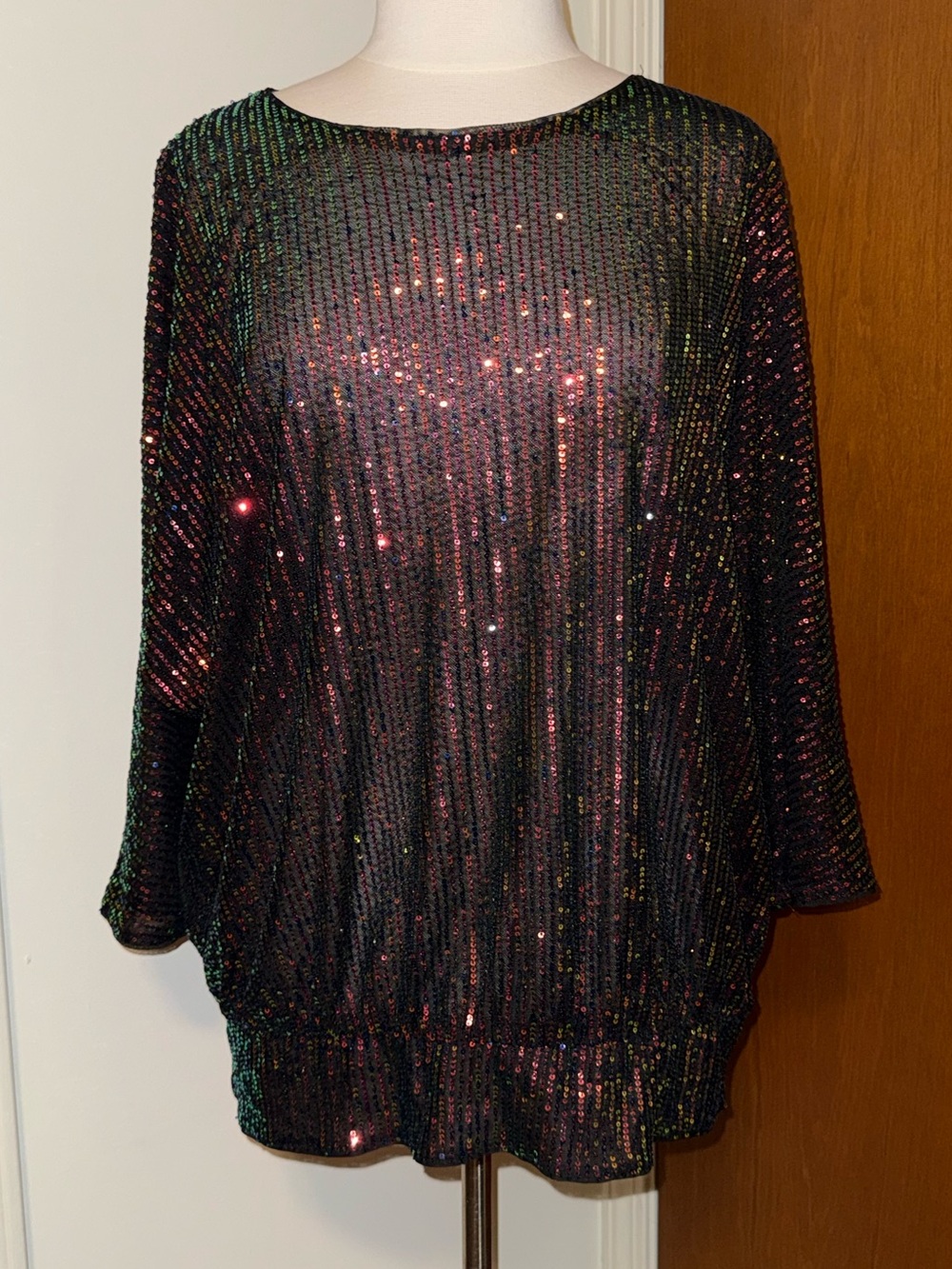 Women's Iridescent Sequin Boatneck Top - Black